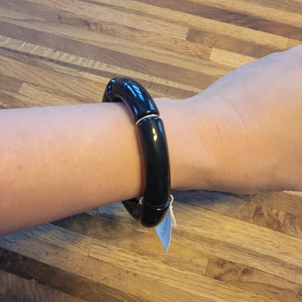 Meghan Browne Style Harry Black Chunky Stretch Bracelet - Picture 3 of 9